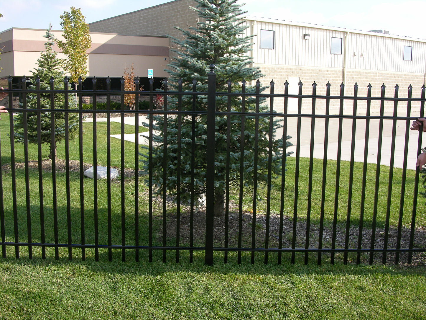 Spear Top Style - RAS-100 - 6' Wide Panels