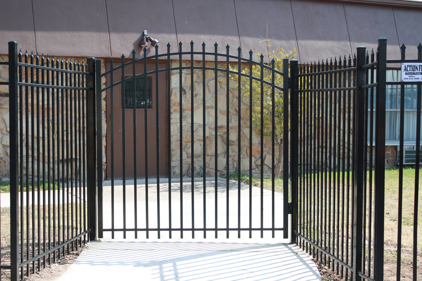 4' Height - Single Gate - Standard Hardware Included
